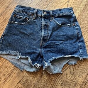 Levi's 501 Jean Shorts Women Size 26 Button Fly Blue Distressed Cut Off Raw Hem